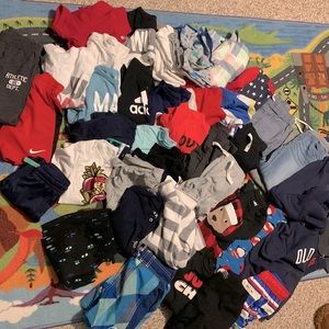 Boys size 4t clothing lot